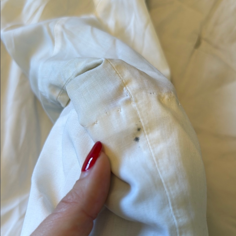Vintage cropped White Shirt with roadrunner Design - Picture 8 of 9